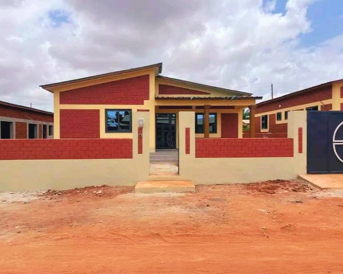 Construire autrement au Bénin : et si la solution venait de la terre ?